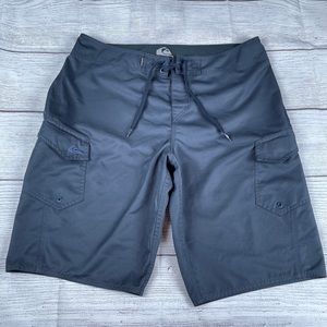 EUC Quicksilver Navy Hybrid Board / Surf Shorts 34